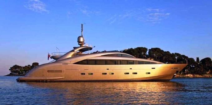 Superyacht SOIREE
